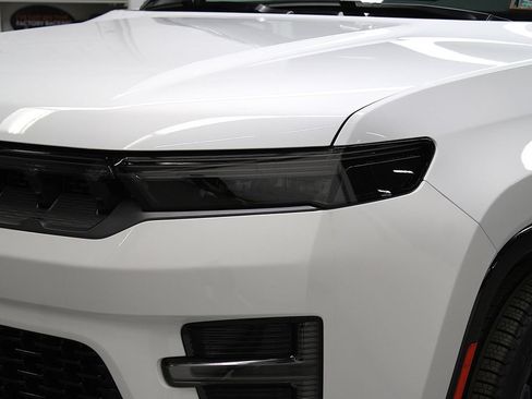 New 2026 Jeep Grand Wagoneer L 4WD image 51