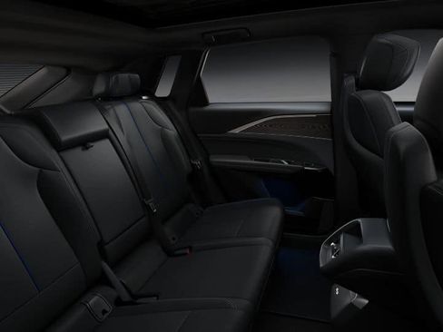 New 2025 Cadillac Lyriq Luxury AWD/4WD image 46