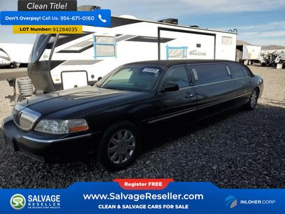 Used 2004 Lincoln Town Car Executive