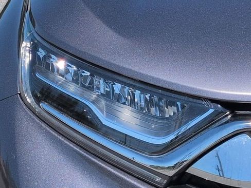 Used 2018 Honda CR-V Touring image 10