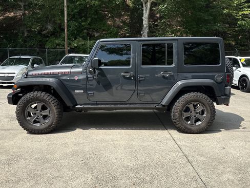 Used 2017 Jeep Wrangler Unlimited Rubicon AWD/4WD image 4