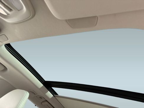 Certified 2026 Volvo XC90 B6 Ultra w/ Protection Package image 14