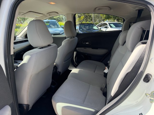 Used 2019 Honda HR-V LX image 14