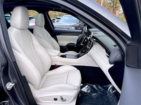 Used 2023 Maserati Grecale Modena image 31