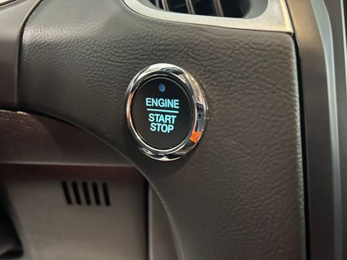 Used 2021 Ford Edge SEL w/ Cargo Accessory Package image 15