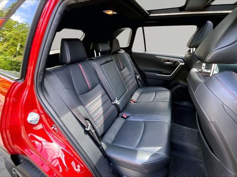 Used 2021 Toyota RAV4 XSE w/ Premium Package AWD/4WD image 20