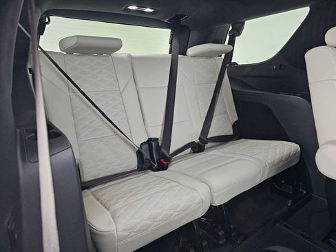 Certified 2025 Cadillac Escalade Sport Platinum w/ LPO, Floor Liner Package AWD/4WD image 13
