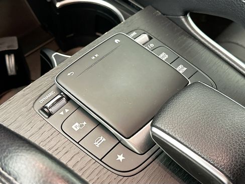 Certified 2022 Mercedes-Benz GLE 350 4MATIC image 22