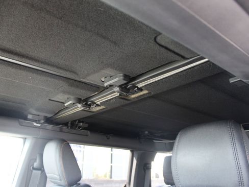 Used 2023 Ford Bronco Badlands w/ Sasquatch Package AWD/4WD image 25