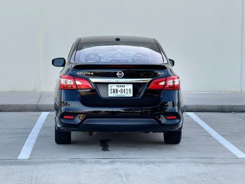 Used 2016 Nissan Sentra SV FWD image 6