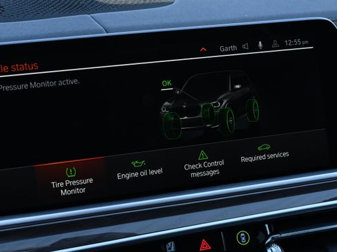 Certified 2023 BMW X5 xDrive40i w/ M Sport Package image 32