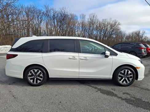 Used 2025 Honda Odyssey EX-L image 7