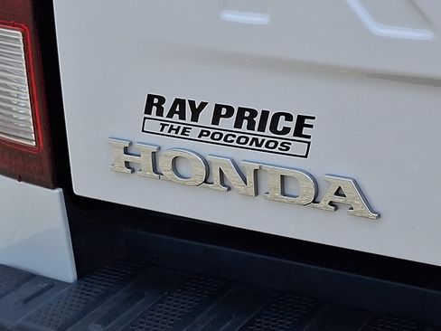 Used 2025 Honda Ridgeline Black Edition image 31