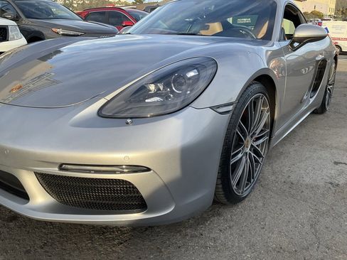 Used 2017 Porsche 718 Cayman S image 57