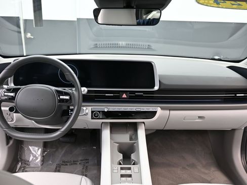 Used 2024 Hyundai Ioniq 6 SEL image 10