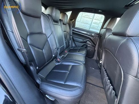 Used 2012 Porsche Cayenne S w/ Premium Pkg Plus image 43