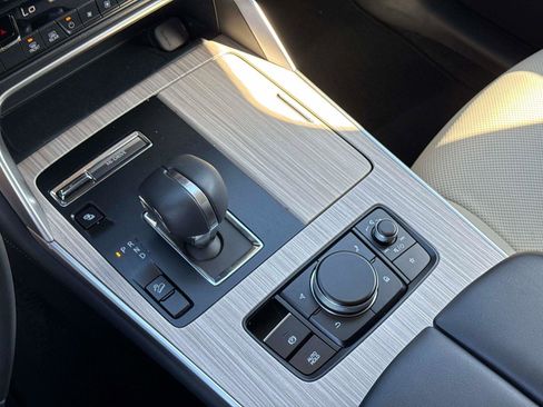 Certified 2024 MAZDA CX-90 Plug-In Hybrid w/ Preferred image 28