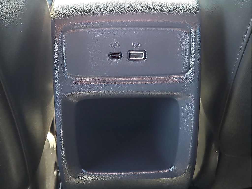 Used 2025 Chevrolet Trax RS w/ Driver Confidence Package FWD image 14