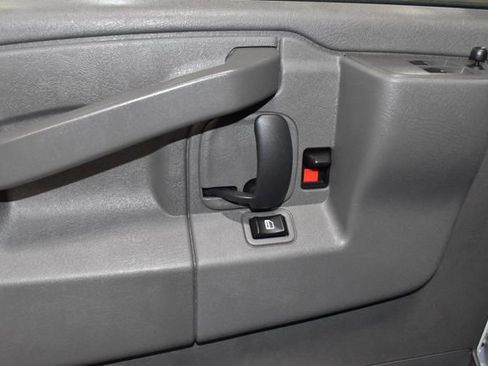 Used 2024 GMC Savana 2500 w/ Driver Convenience Package image 28