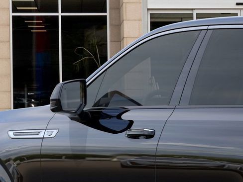 New 2025 Cadillac Escalade IQ Luxury 1 w/ Smart Trailering package image 12