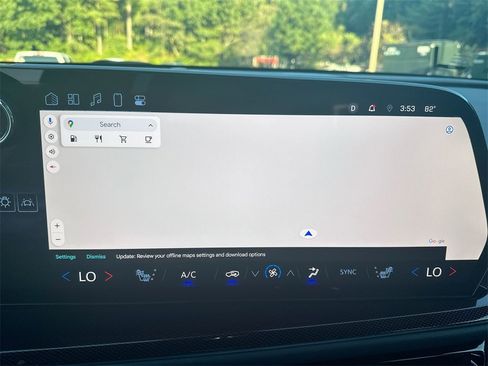 Used 2024 Chevrolet Traverse Z71 w/ LPO, Floor Liner Package image 27