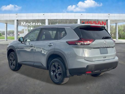 New 2026 Nissan Rogue SV FWD image 3