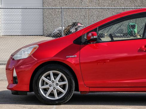 Used 2012 Toyota Prius C Four FWD image 16