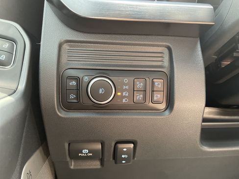 Used 2026 Ford F250 Lariat w/ Black Appearance Package AWD/4WD image 20