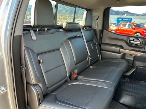 Used 2021 Chevrolet Silverado 1500 LT Trail Boss w/ Convenience Package II image 23