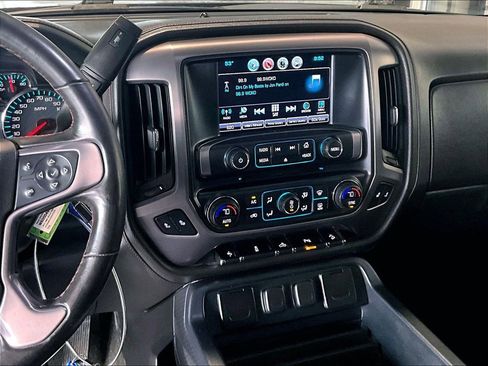 Used 2017 GMC Sierra 1500 SLT w/ All Terrain Package image 18