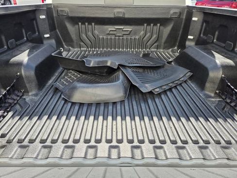 Certified 2022 Chevrolet Silverado 1500 LTZ w/ LTZ Premium Package AWD/4WD image 13