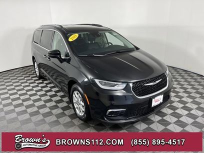 Used 2021 Chrysler Pacifica Touring-L