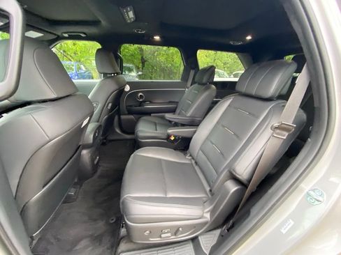 Certified 2026 Hyundai Palisade Calligraphy FWD image 34