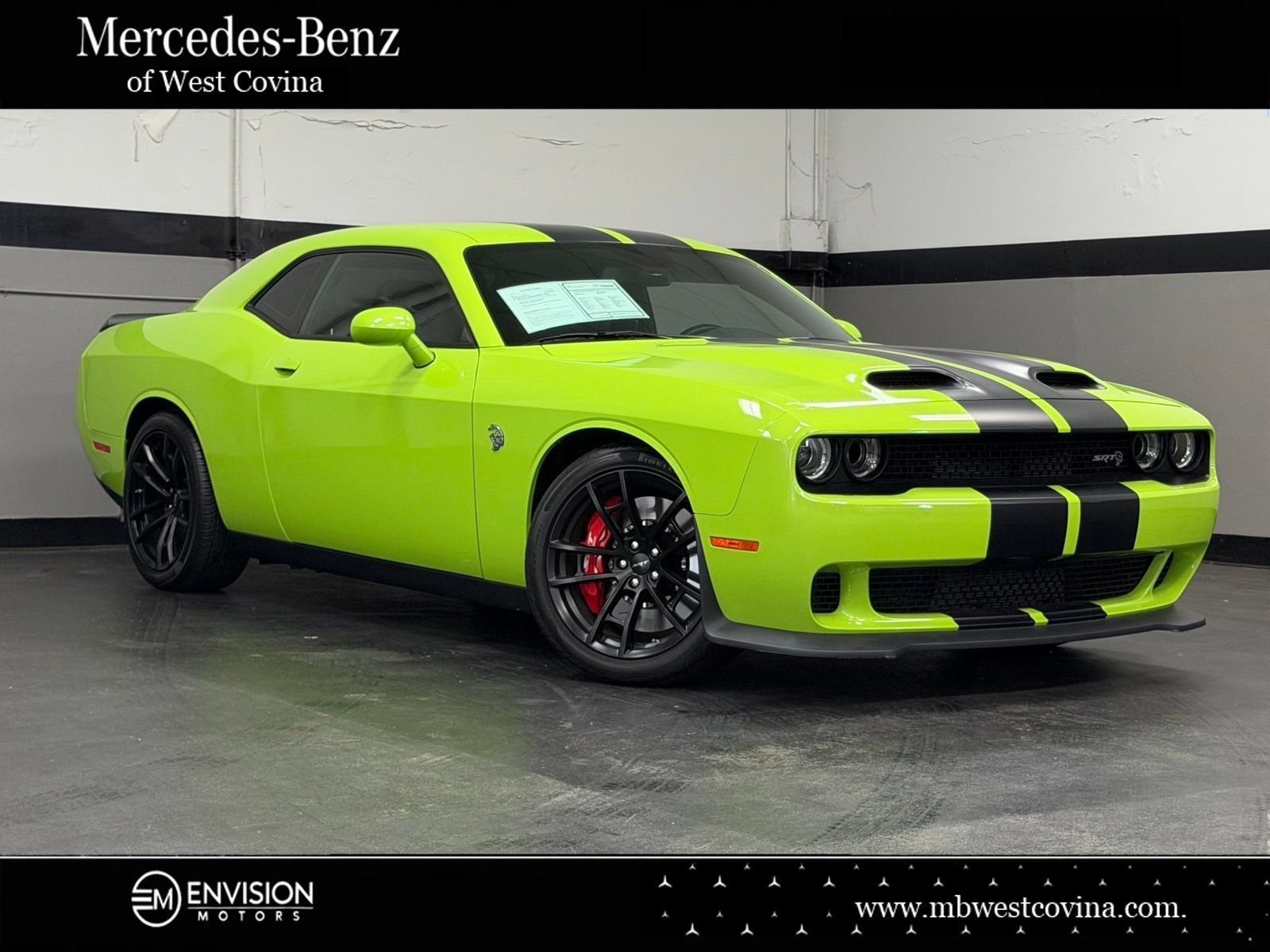 Used 2023 Dodge Challenger SRT Hellcat RWD image 1