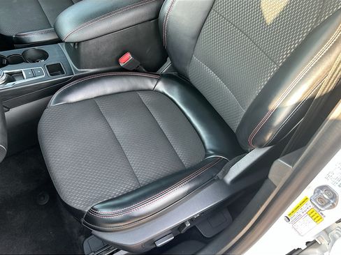 Certified 2024 Ford Escape ST-Line w/ Tech Pack #1 FWD image 20