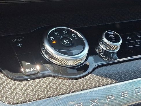 New 2025 Ford Expedition Max Platinum w/ Stealth Performance Package image 10