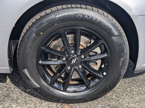 Used 2019 Dodge Grand Caravan GT image 8