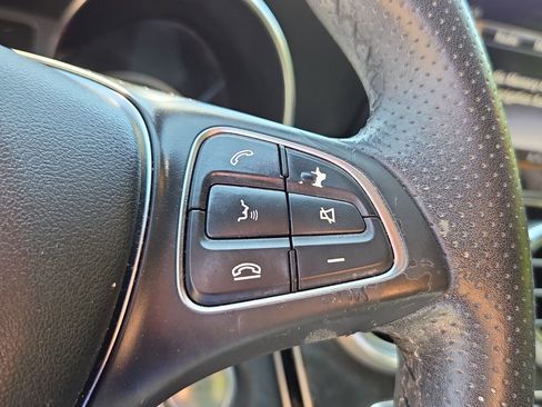 Used 2018 Mercedes-Benz C 300 Sedan image 25