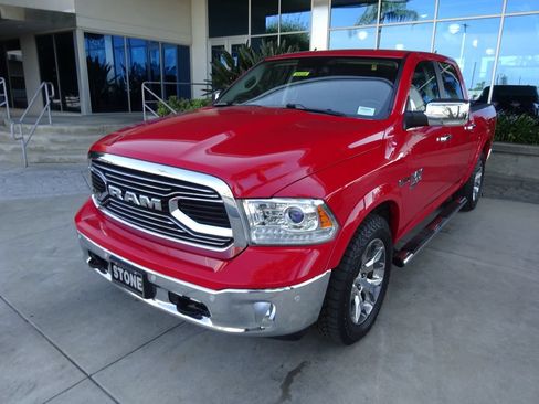 Used 2019 RAM 1500 Laramie w/ Convenience Group RWD image 3