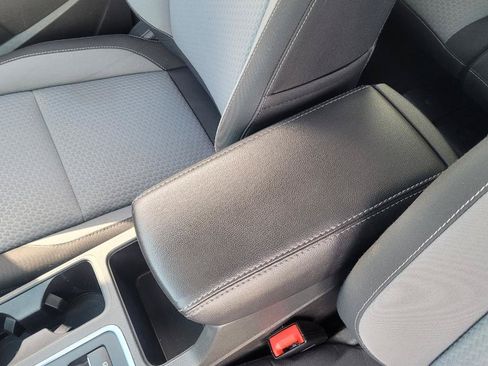Used 2017 Ford Escape SE AWD/4WD image 14