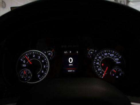 Used 2024 RAM 1500 Big Horn RWD image 12