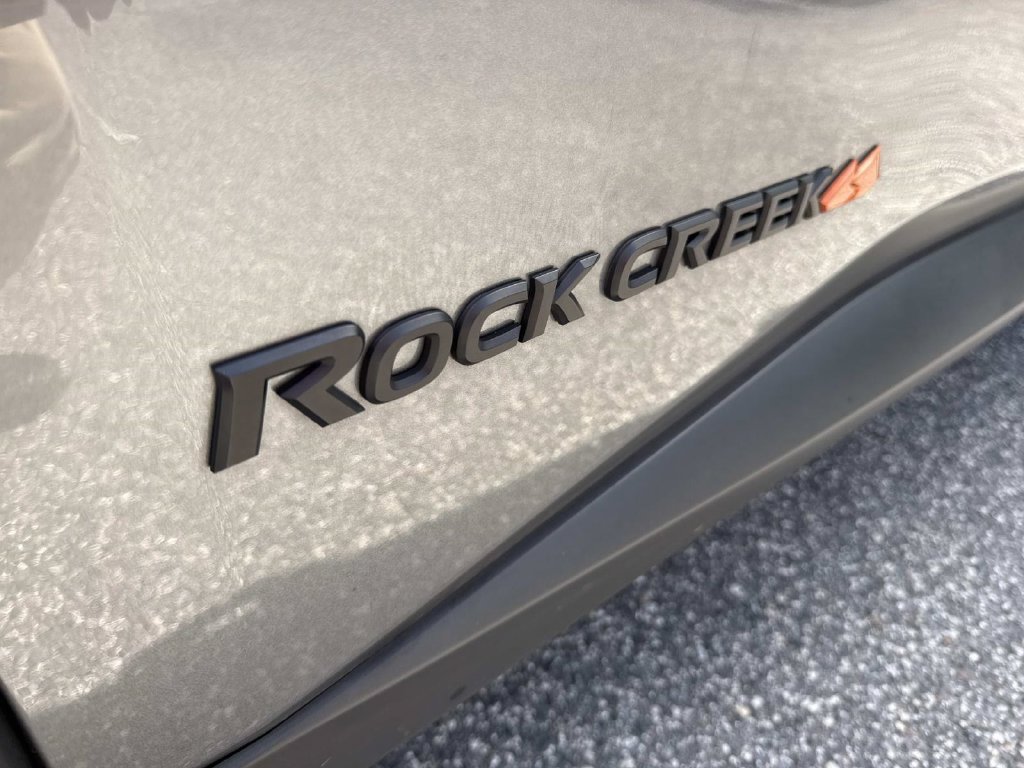 Used 2025 Nissan Pathfinder Rock Creek AWD/4WD image 12