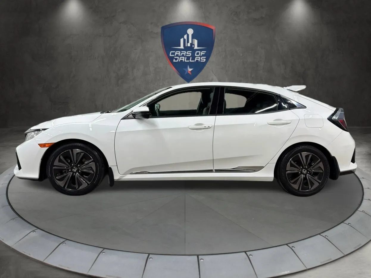 Used 2017 Honda Civic EX-L image 2