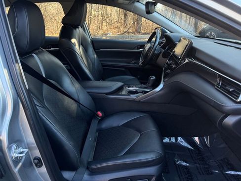Used 2023 Toyota Camry XSE image 19