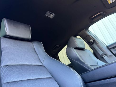 Used 2018 Honda Accord Sport image 16