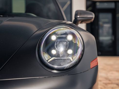 Used 2024 Porsche 911 Targa 4 AWD/4WD image 10