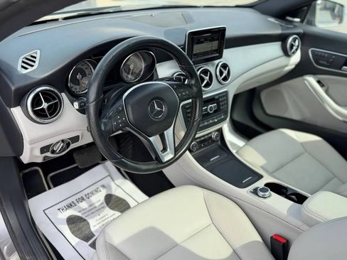 Used 2014 Mercedes-Benz CLA 250 4MATIC image 25