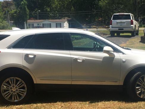 Used 2017 Cadillac XT5 Premium Luxury w/ Driver Assist Package FWD image 6