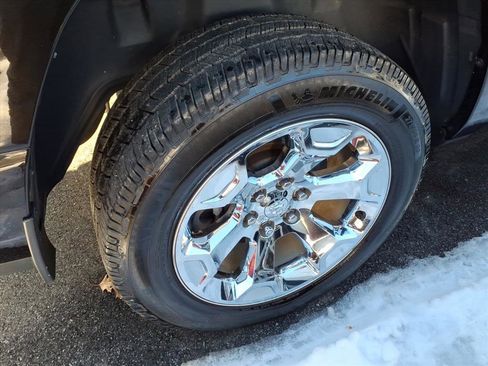 Used 2019 RAM 1500 Big Horn image 5