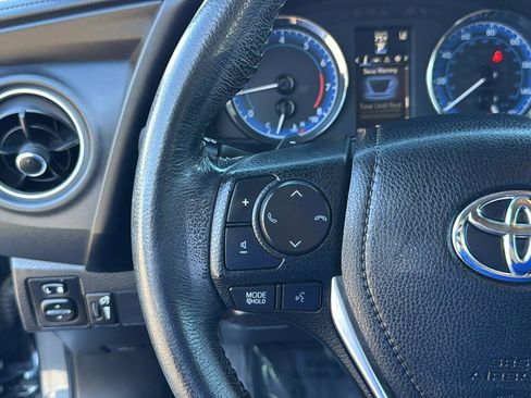 Used 2019 Toyota Corolla SE image 15